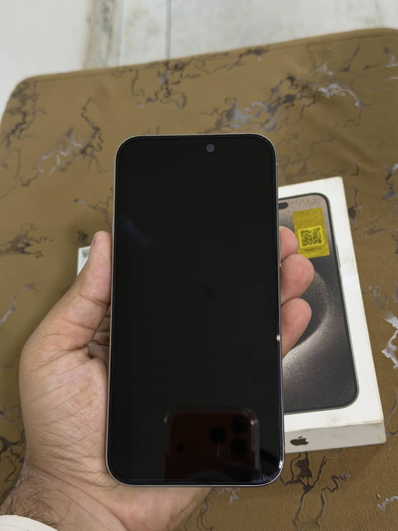Apple iPhone 15 Pro Max 7