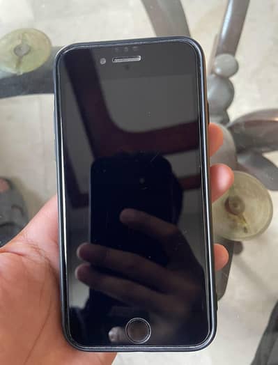 Apple iPhone SE 3