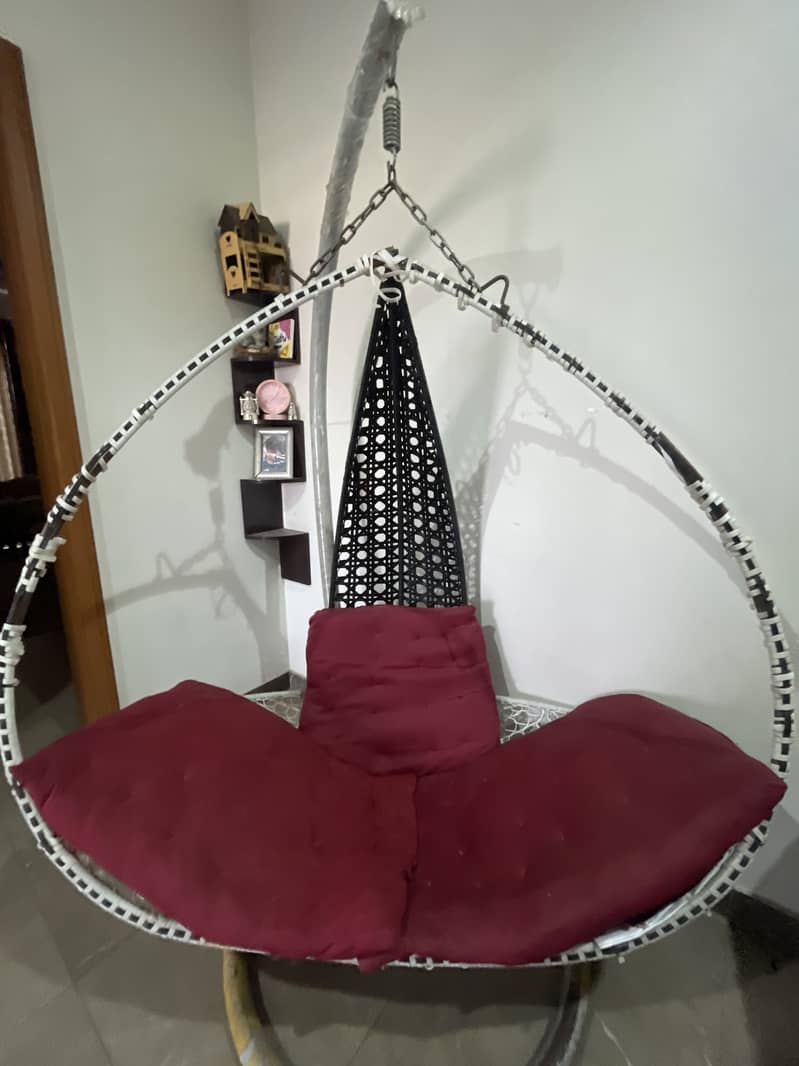 Jhoola/swing 2