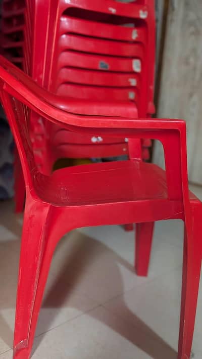 Set of 4 Victor Chairs (P-108) + Dyno Super Folding Table Set (Red)