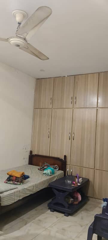 10 MARLA HOUSE FOR RENT PAK BLOCK