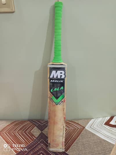 English willow hardball bat