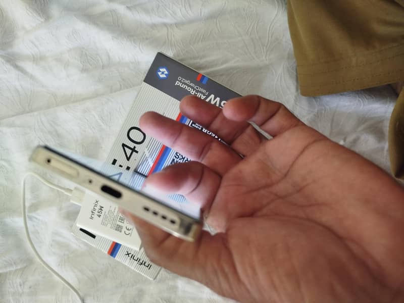 Infinix Note 40 0