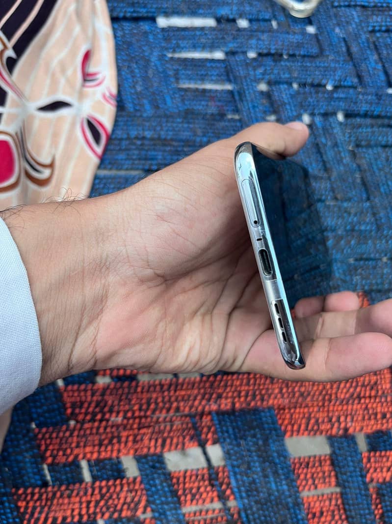 Tecno spark 40 pro plus 3