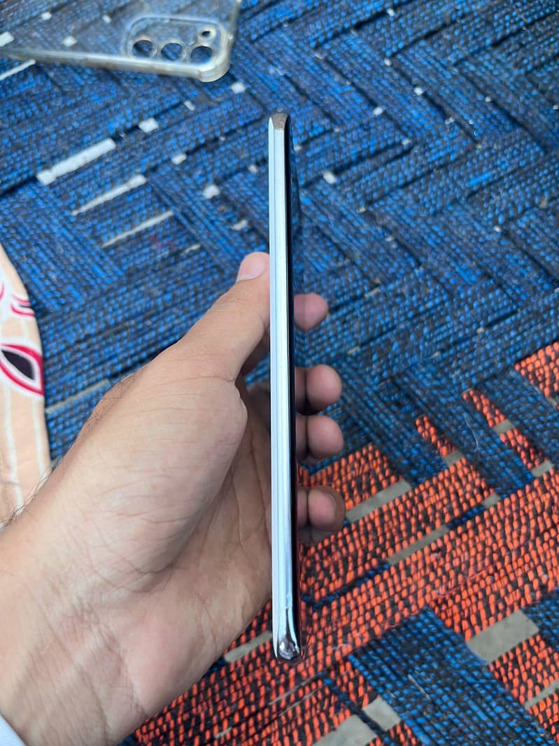 Tecno spark 40 pro plus 5
