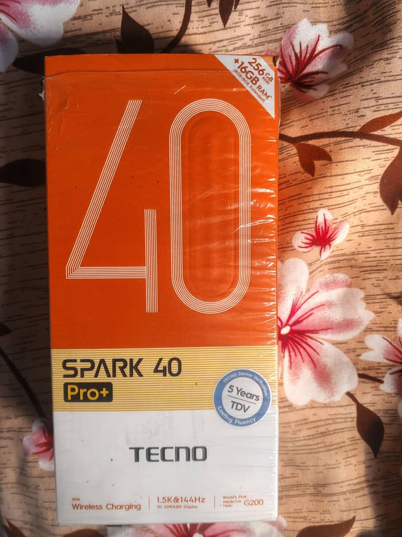 Tecno spark 40 pro plus 6
