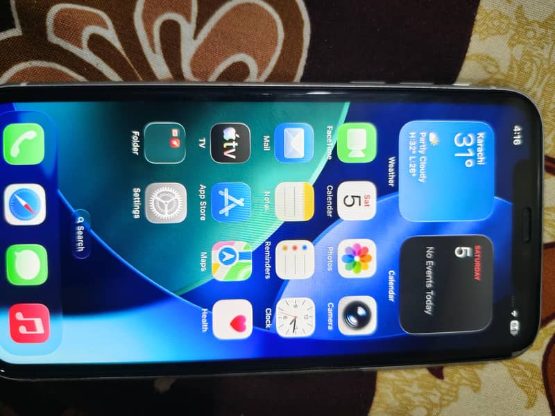 Apple iPhone 11 18