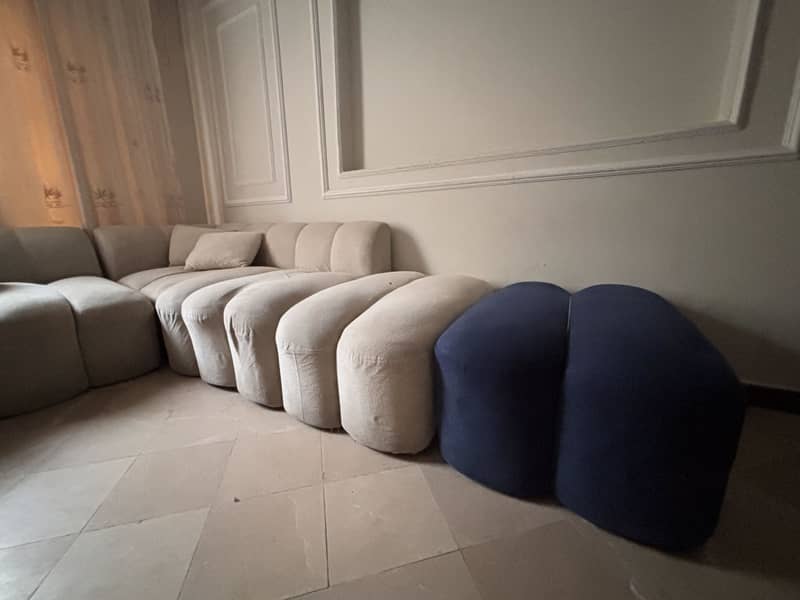 7 seter sofa 5 khushans 1