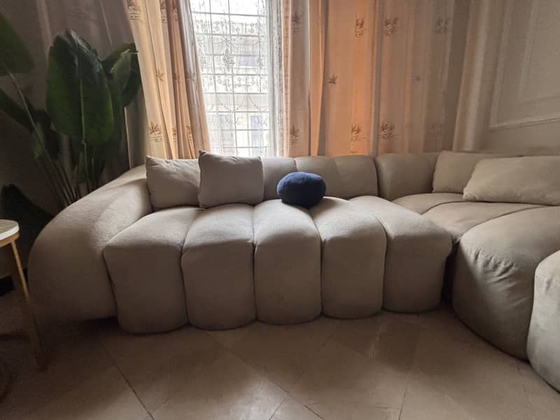 7 seter sofa 5 khushans 2