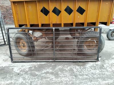 main gate gril 3fit by 8fit