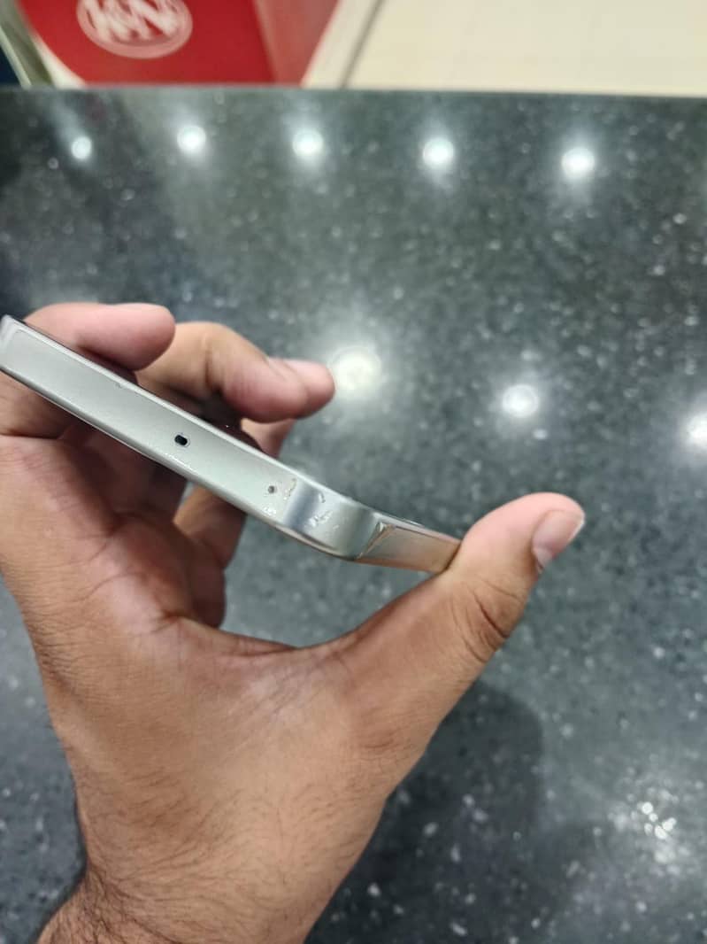 OPPO  a6 pro 2
