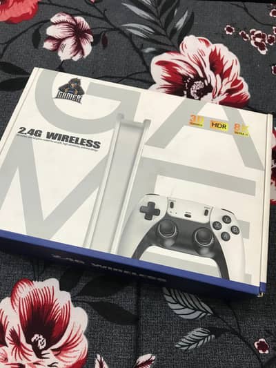 An Arcade game set  Game Stick Pro Which Includes 40k+ Games
