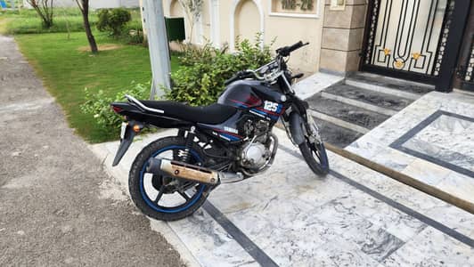 Yamaha YBR 125G 2022