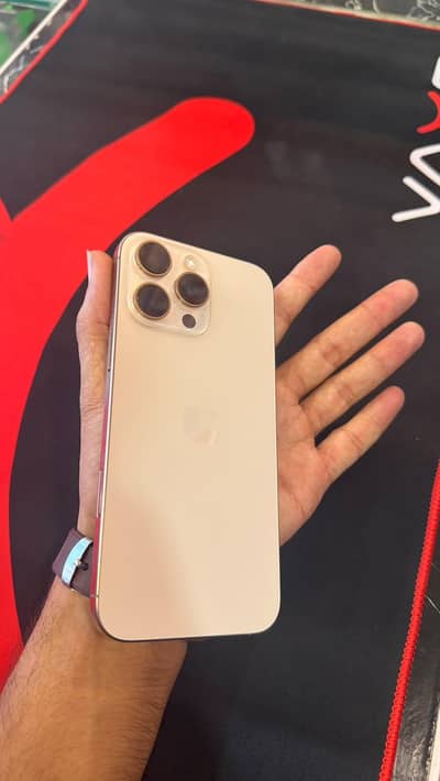 Apple iPhone 16 Pro Max jv