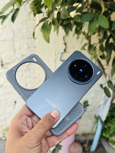 Vivo x200 Pro mini (16+16/512)