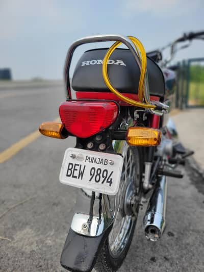 bike condition 10/10 hai