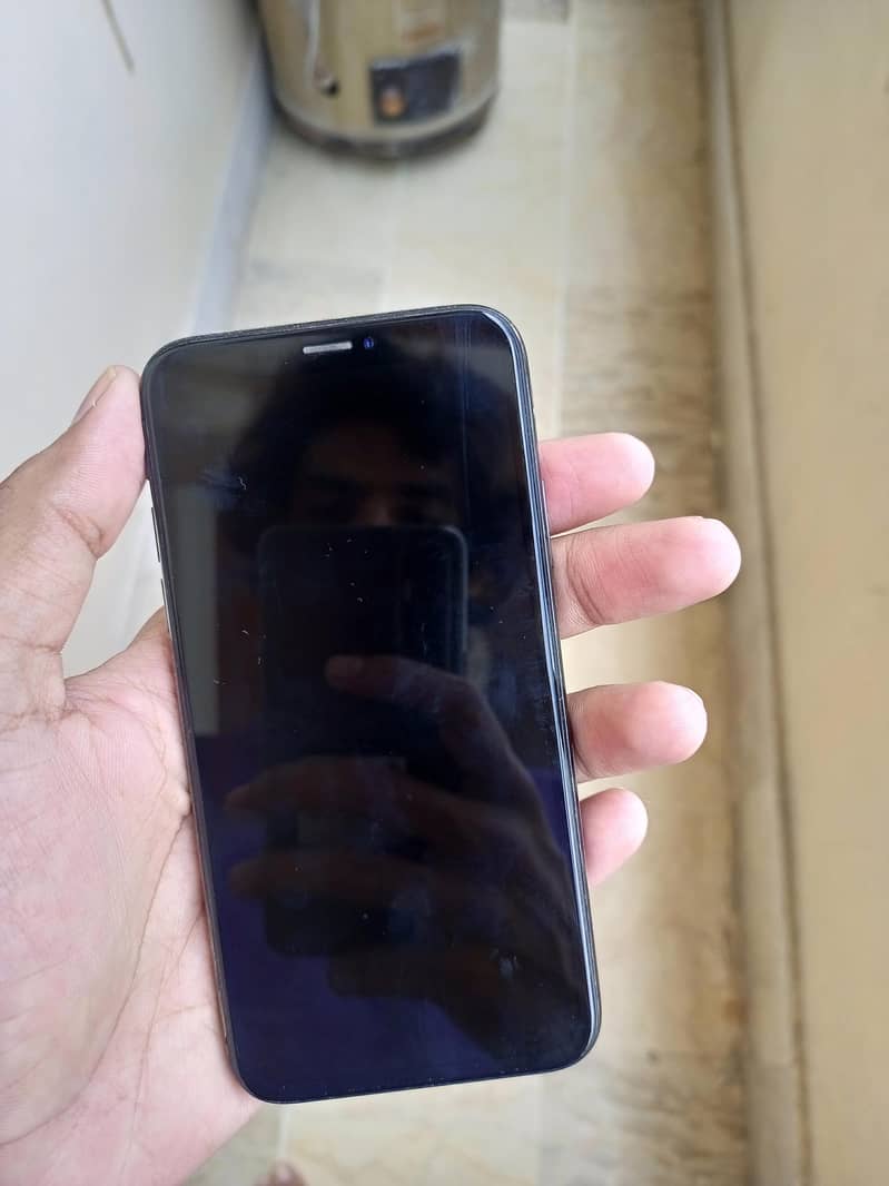 Apple iPhone X 2