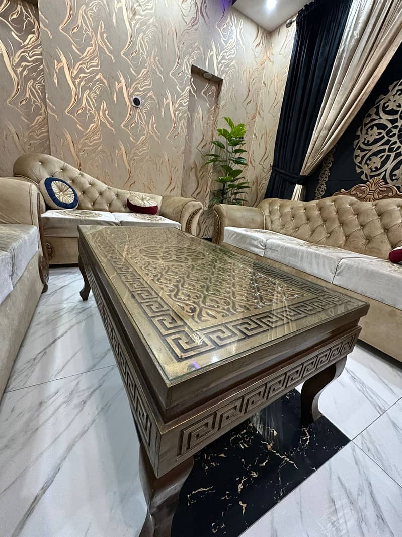 Sofa table 3