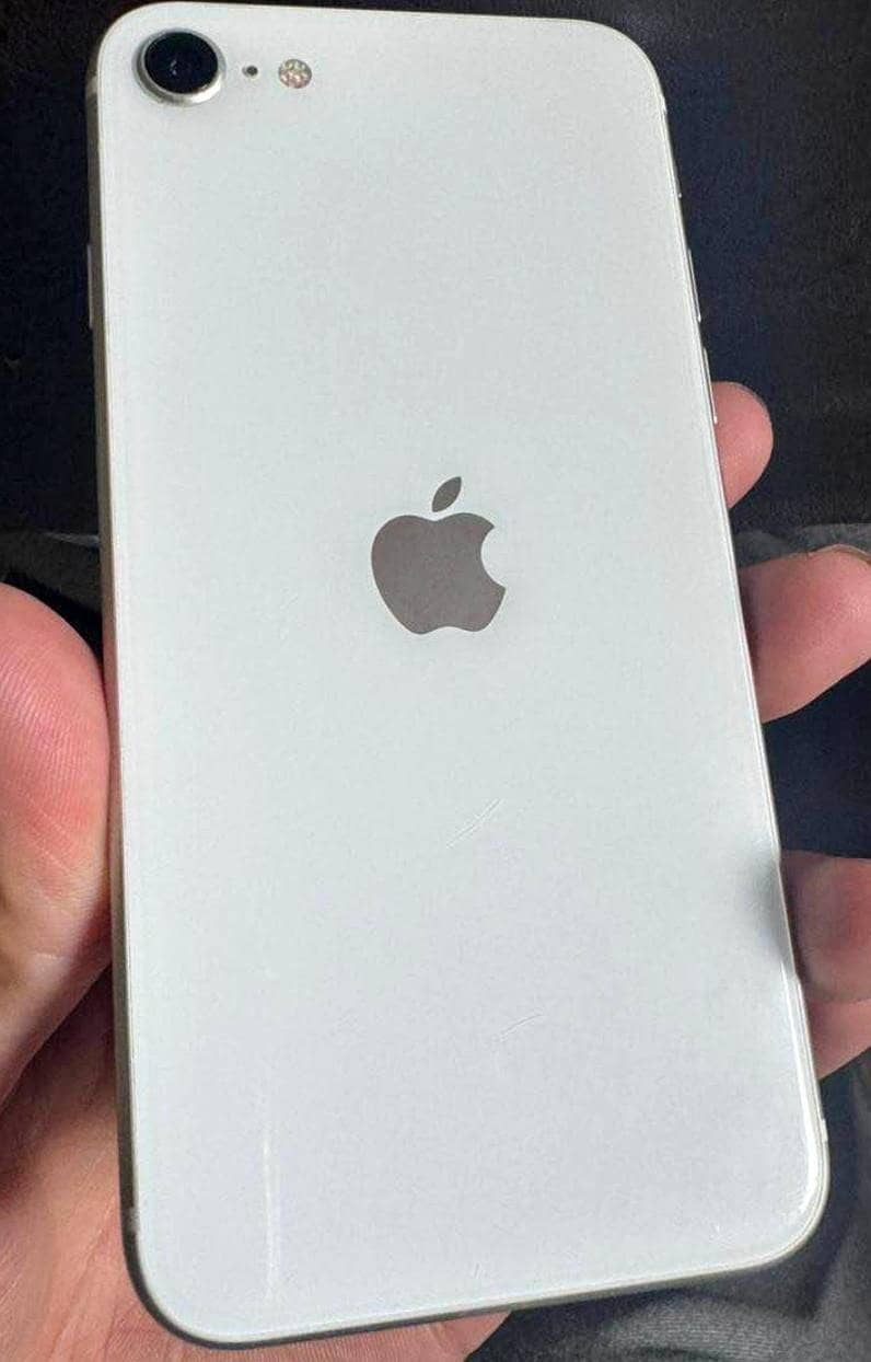 Apple iPhone SE 0