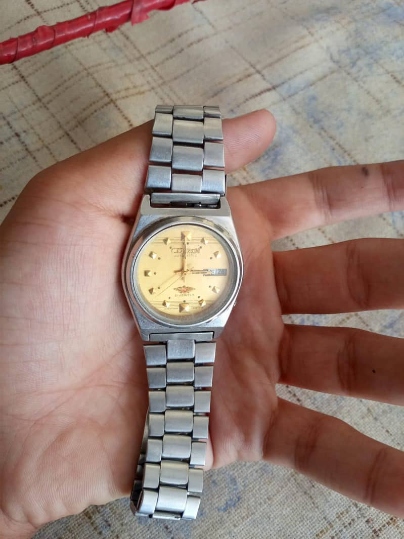 citizen automatic men watch 0