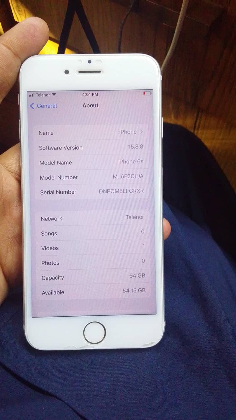 Apple iPhone 6S 2