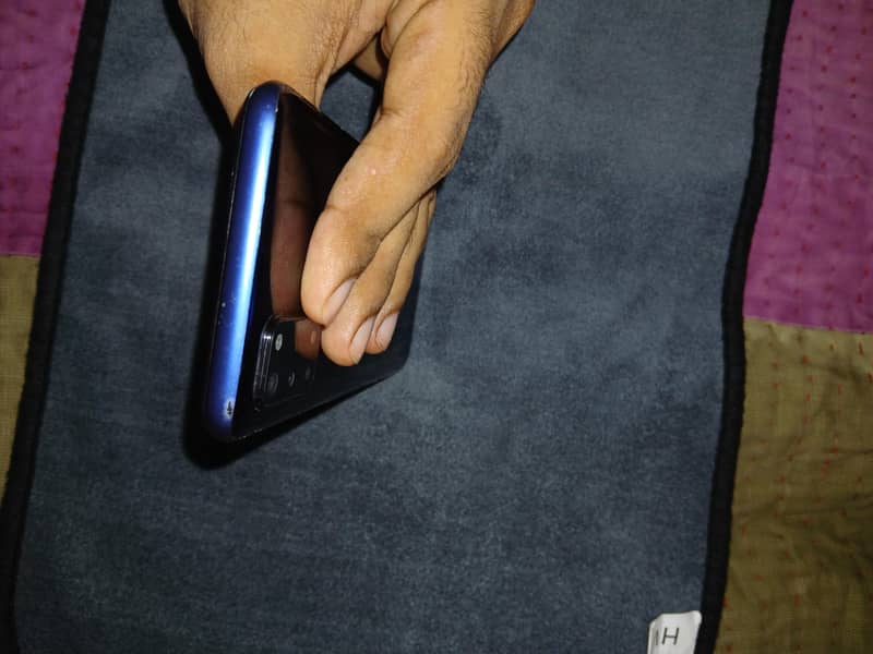 Realme C17 9