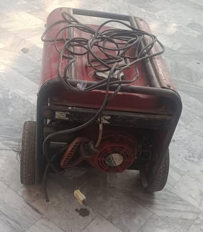 CatterPillar 3.0kv generator 9/10