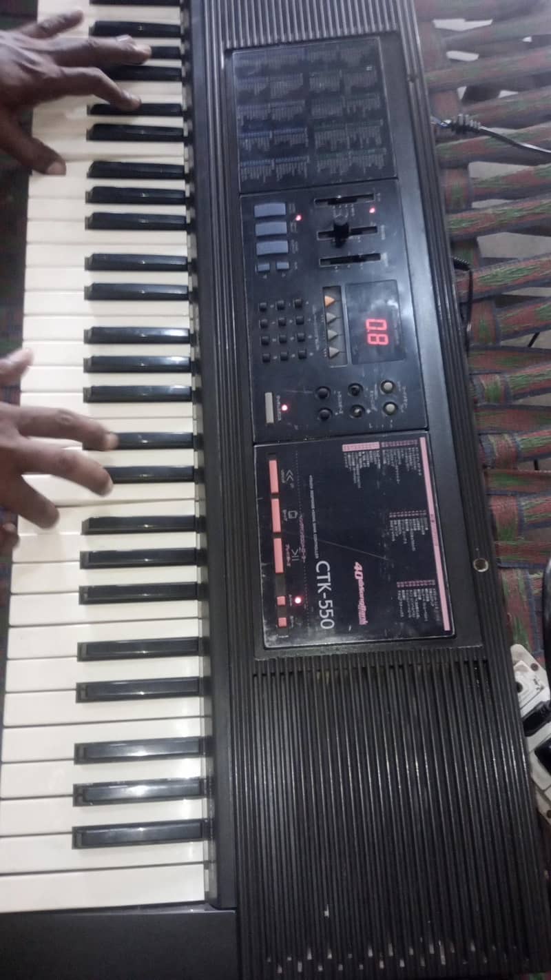 Casio paino two different models 4
