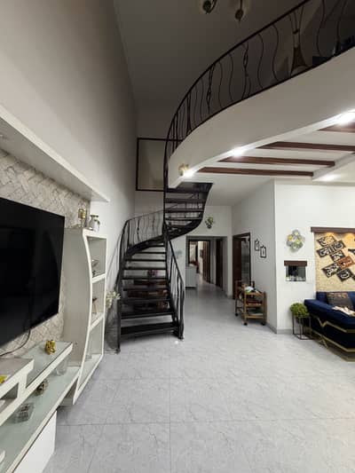 12 Marla House Available For Sale In The Heart Of Johar Town