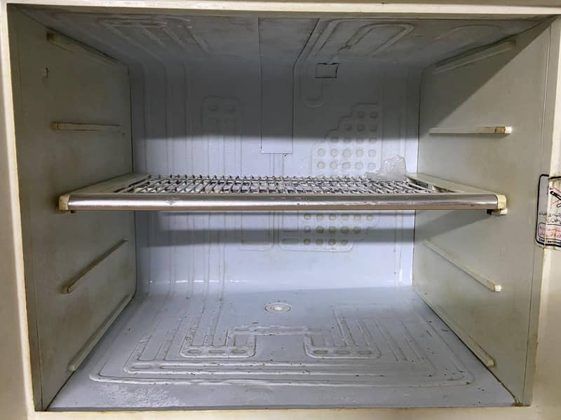 Dawlance fridge 2