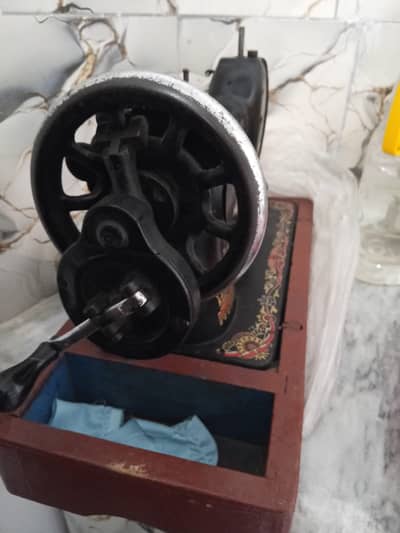 Singer Sewing Machine