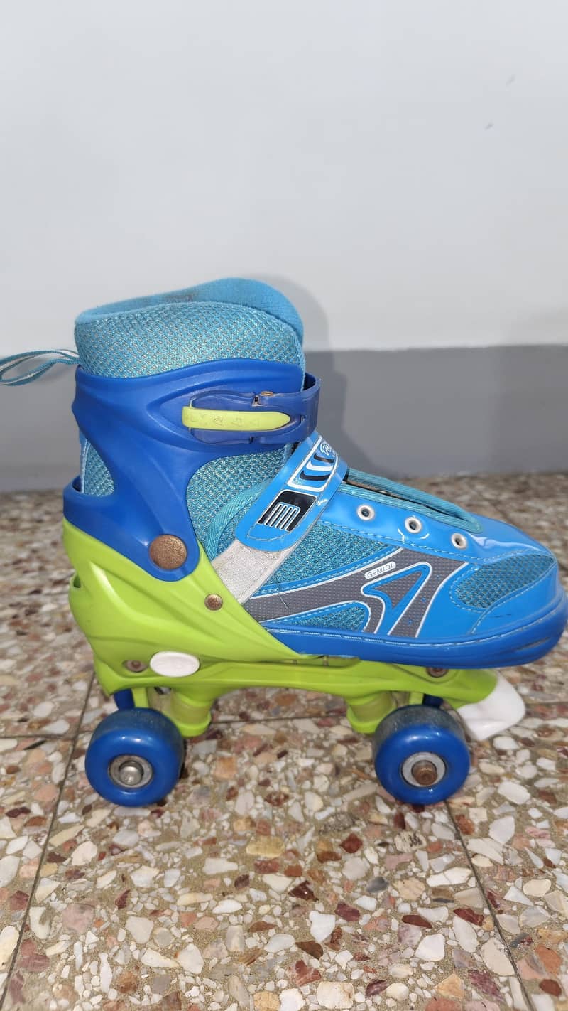 Roller skates 1