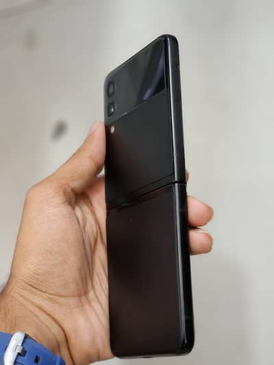 Samsung Mobile Z Flip 3