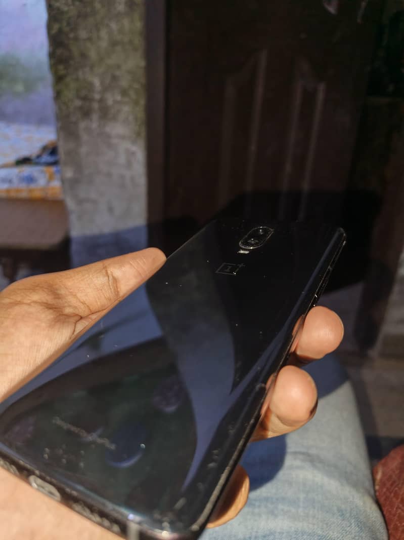 One Plus 6T 2