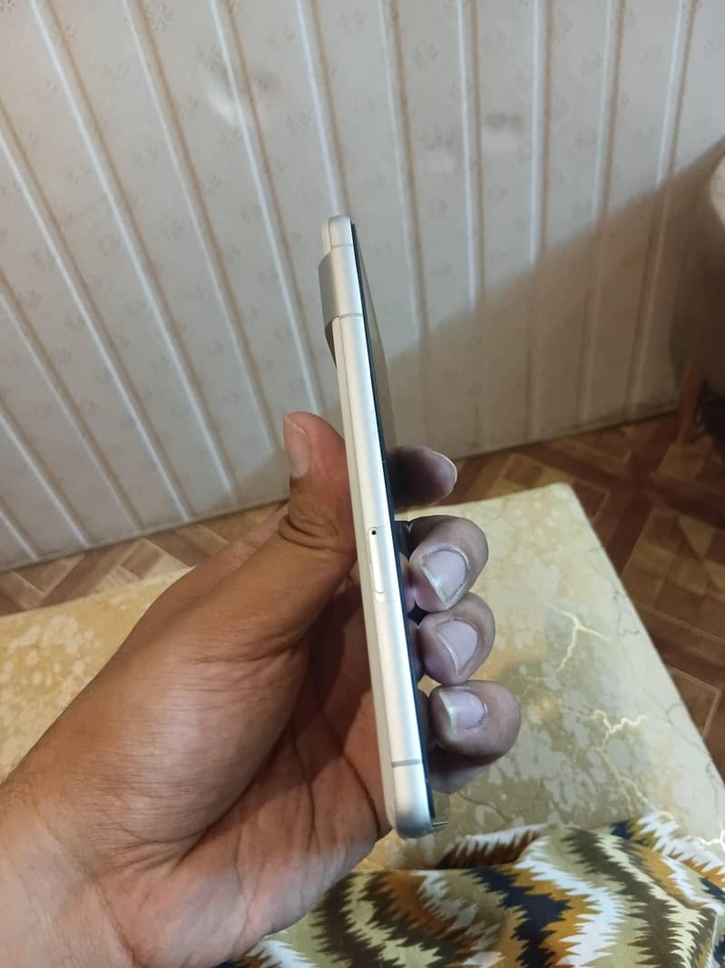 Google Pixel 7 2