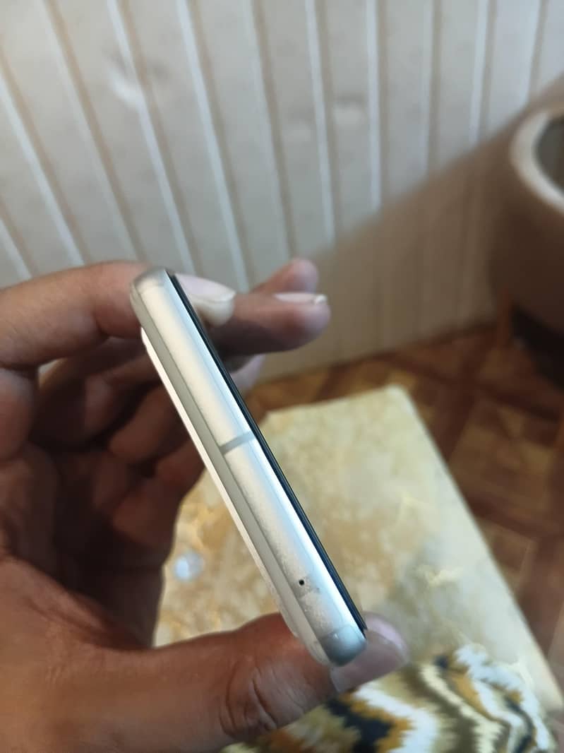 Google Pixel 7 3
