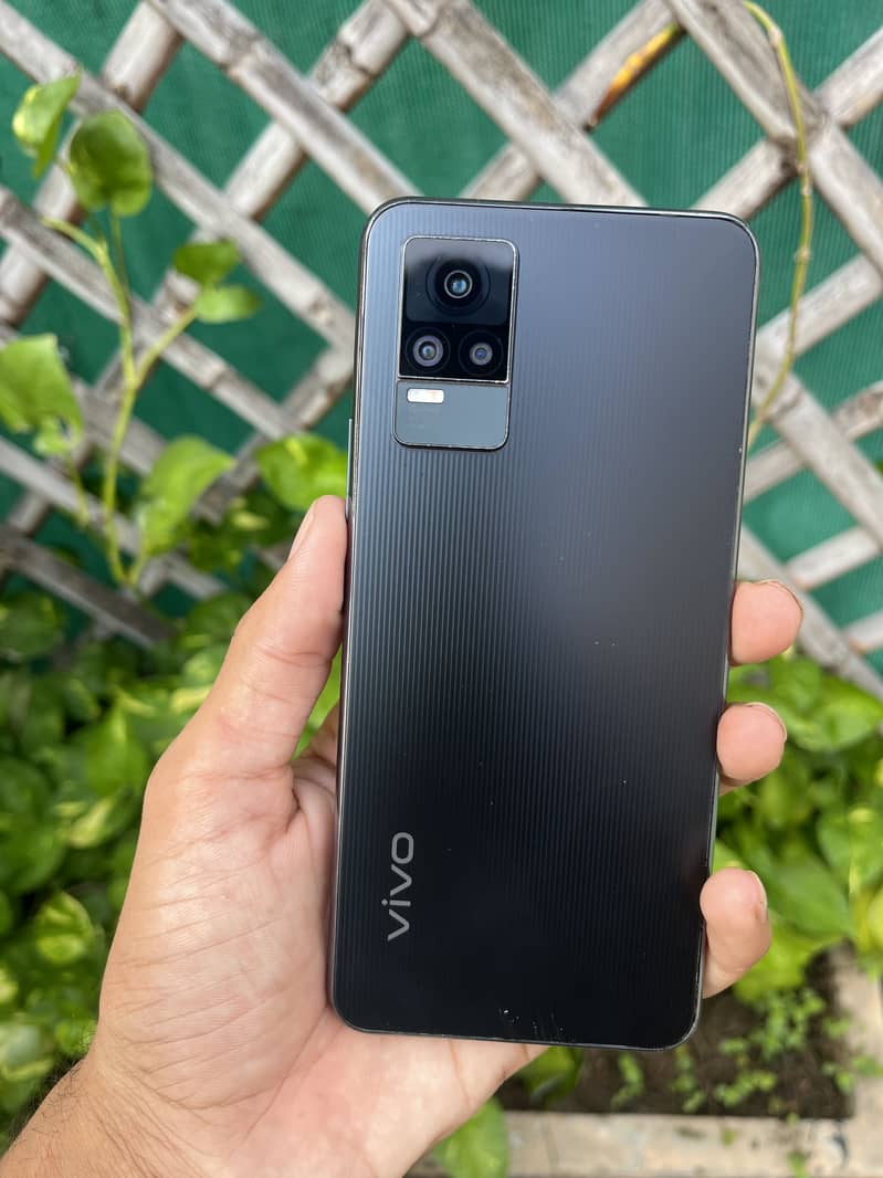 vivo v21e 4