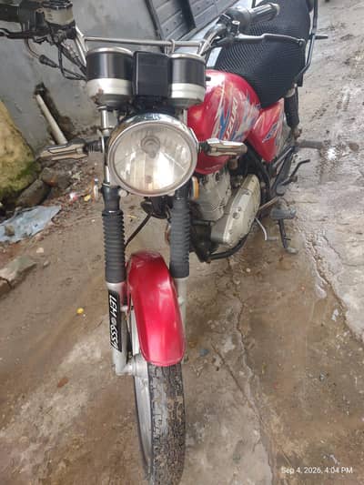 Suzuki GS 150 - 2018 Model*Red colour