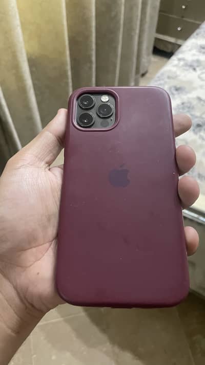 Apple iPhone 12 Pro