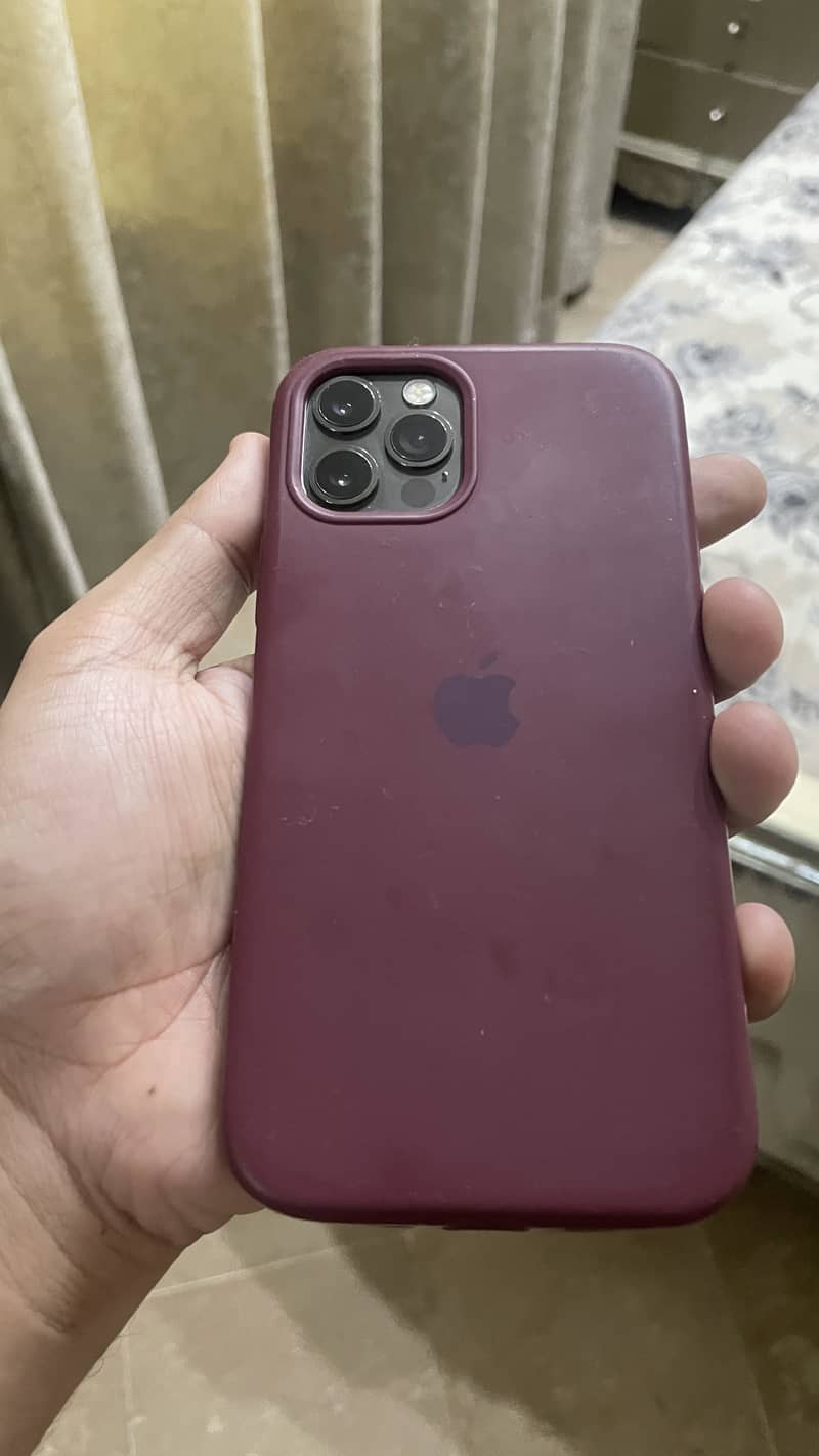 Apple iPhone 12 Pro 0