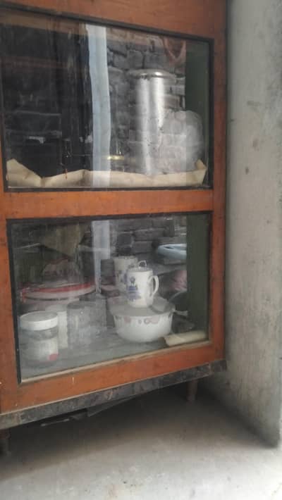 pure wood ka little showcase old design