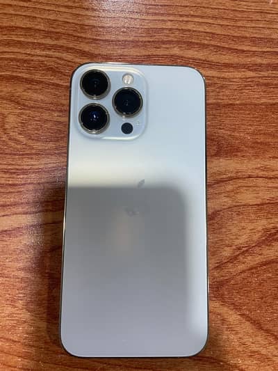 Apple iPhone 13 Pro