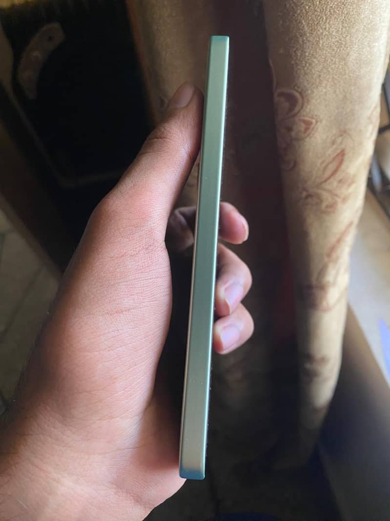 Xiaomi Redmi Note 13 4