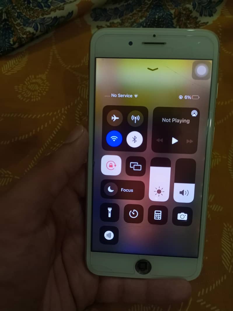 Apple iPhone 7 Plus 2