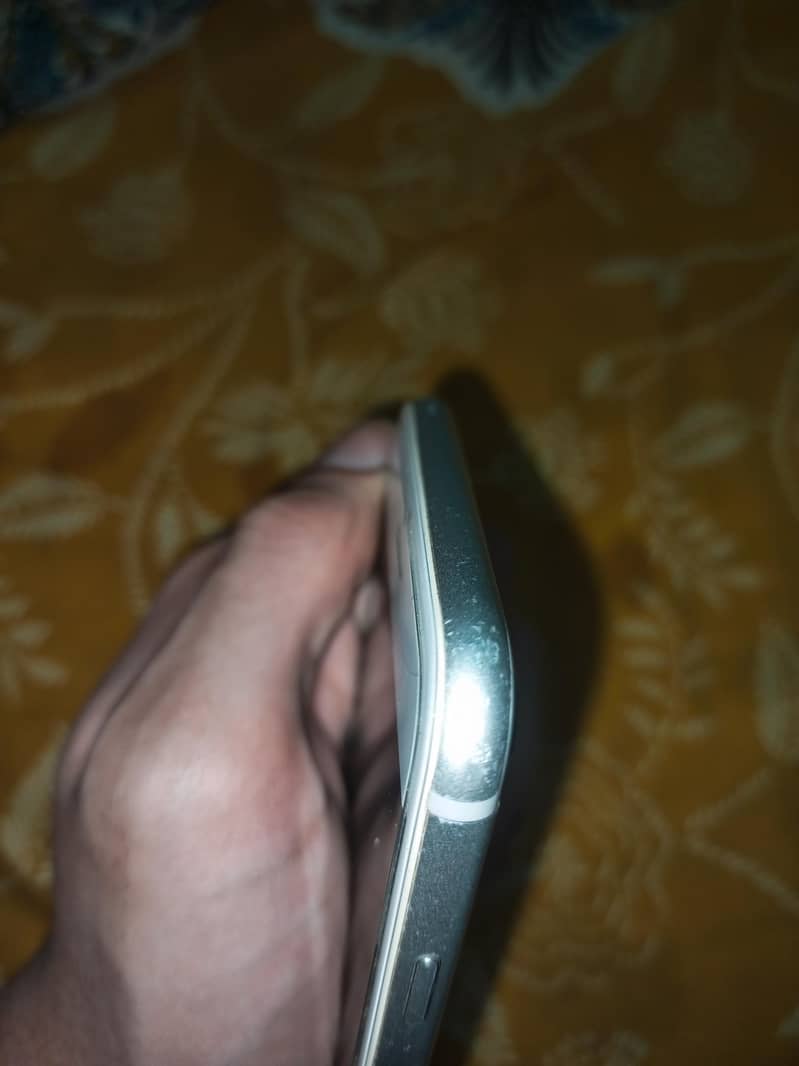 Apple iPhone 7 Plus 5