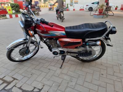 Honda CG 125 2022