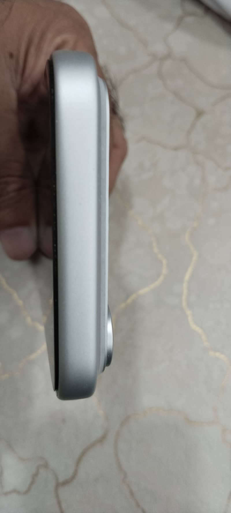 Apple iPhone 17 Pro Max 4