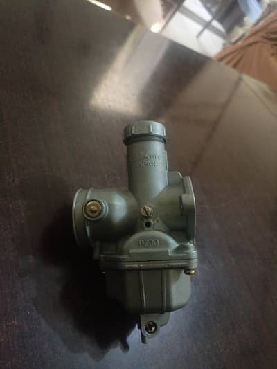 PZ30 CARBURETOR BRAND NEW. 4500