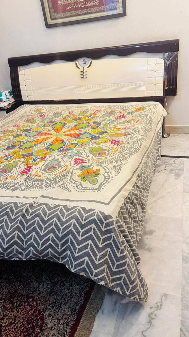 king Size Double Bed 1