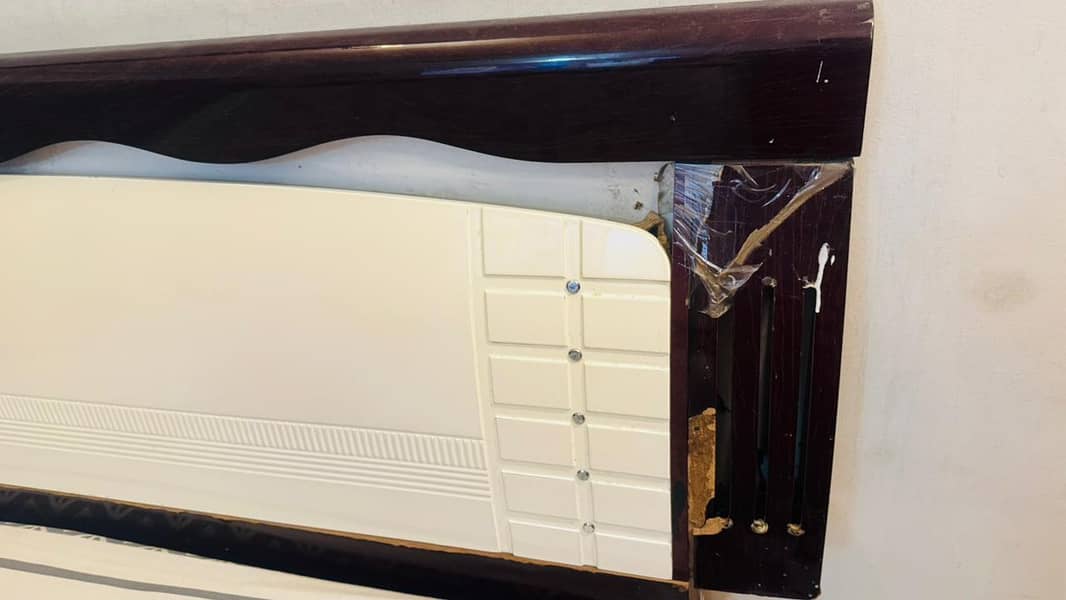 king Size Double Bed 4